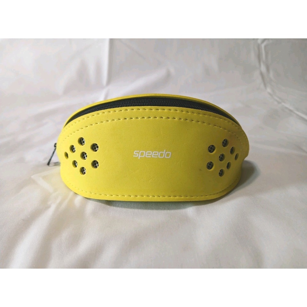 Speedo Neon Yellow Soft Case Zip - Pre Owned - Good Condition